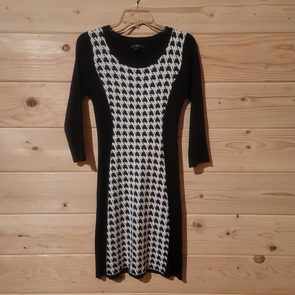 R&K Black and White Midi Dress Size S 16x37